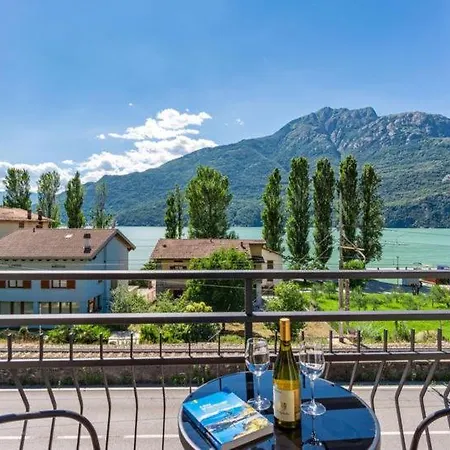 Casa Elena - View *